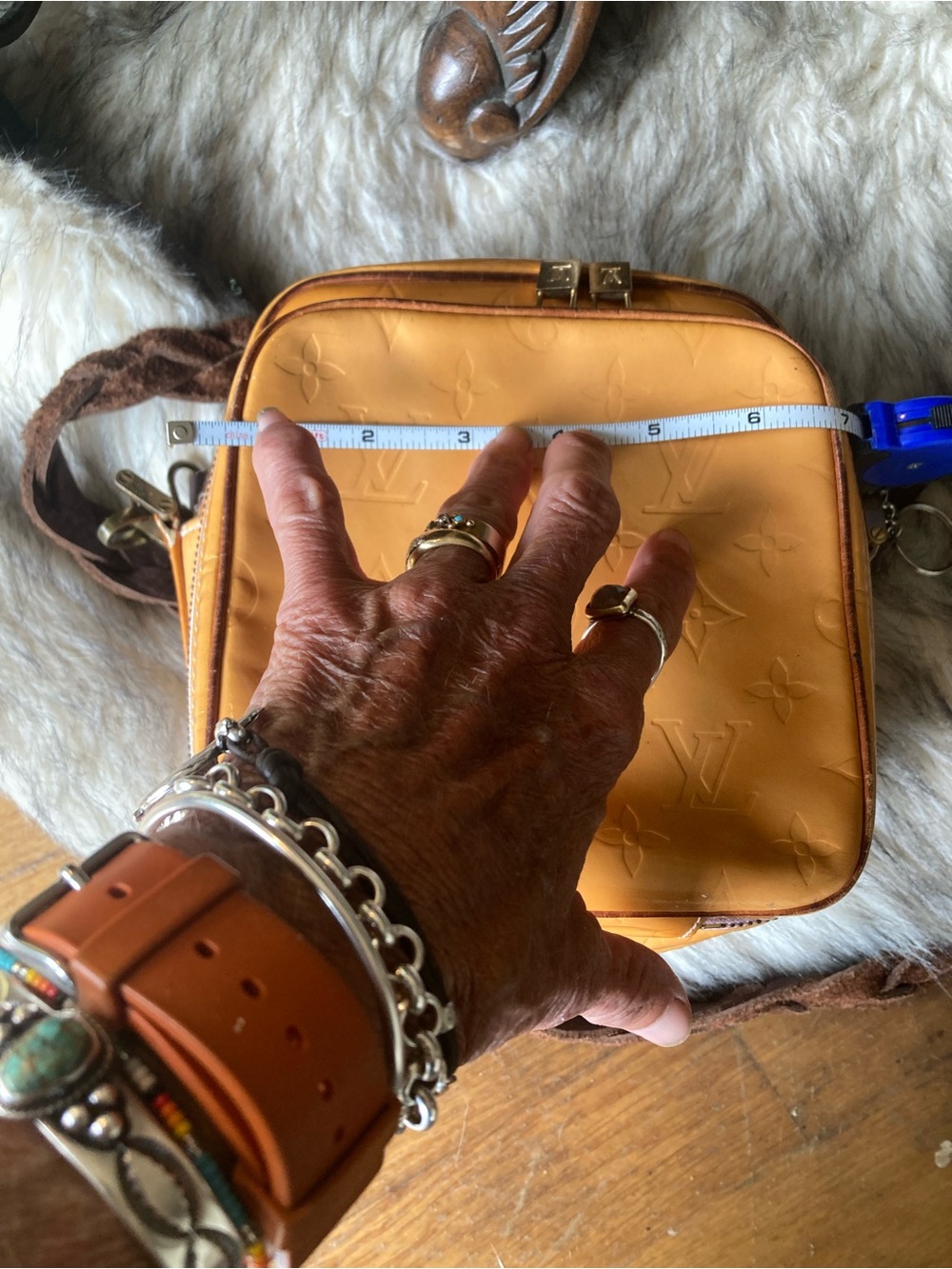 Vintage Louis Vuitton Vernis yellow - Picture 6 of 11